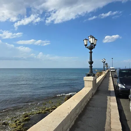 Ponte Sul Mare 4* バーリ